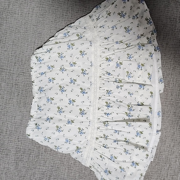 Polo by Ralph Lauren skirt set 4t. - Picture 8 of 8